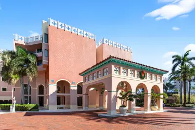 140 SE 5th Ave #448, Boca Raton: photo 1 of 41