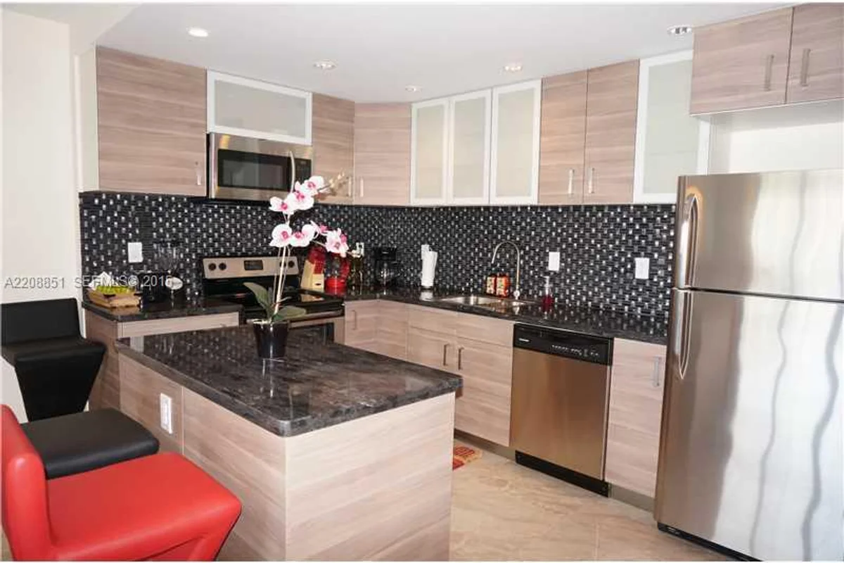 19370 Collins Ave #1007, Sunny Isles Beach: photo 1 of 19