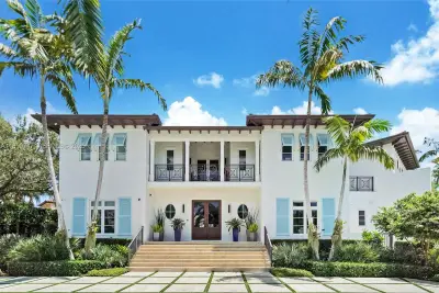 701 Bella Vista Ave, Coral Gables: photo 1 of 49