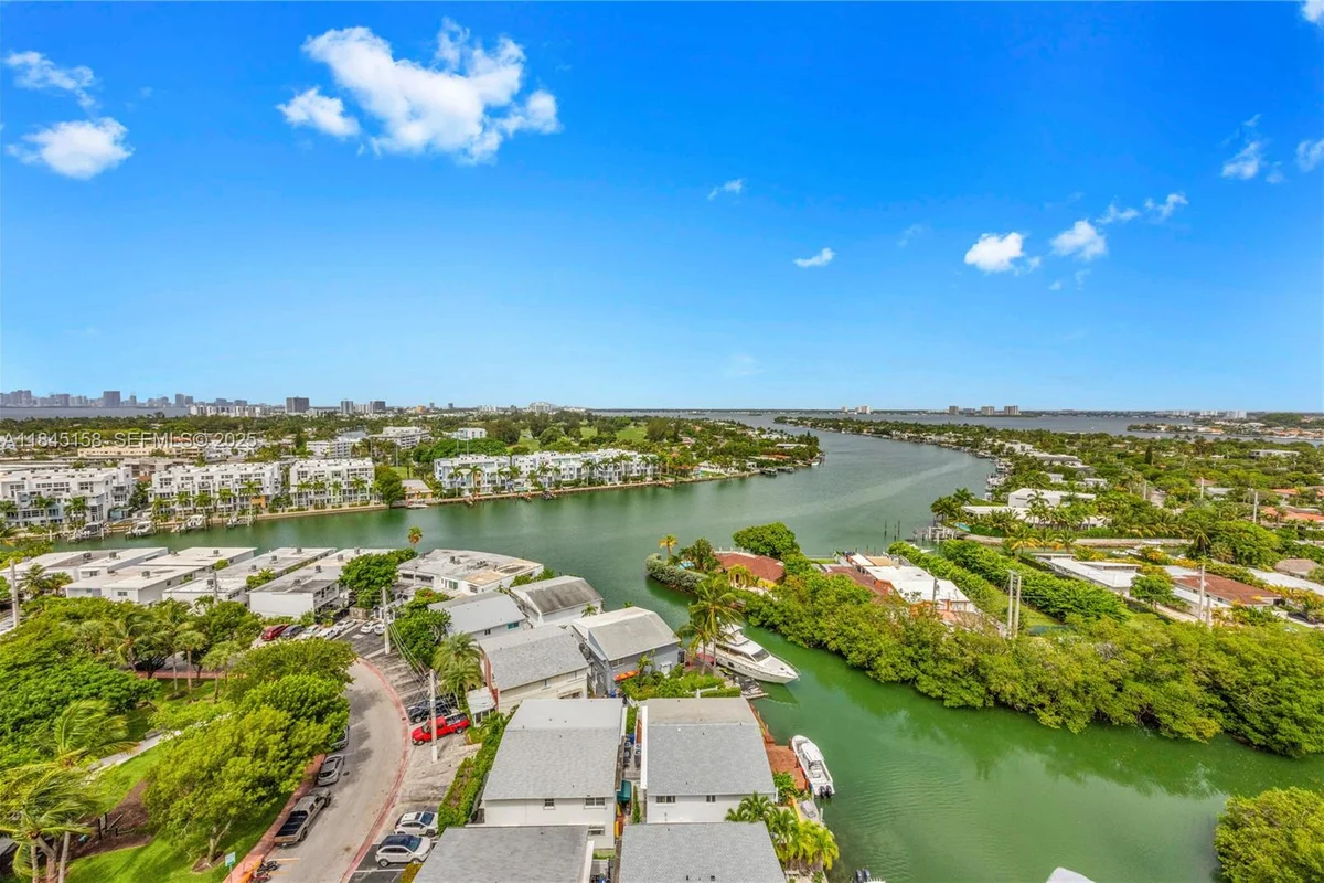 7441 Wayne Ave #15E, Miami Beach: photo 1 of 29