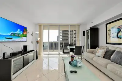 1830 S Ocean Dr #2505, Hallandale Beach: photo 1 of 27