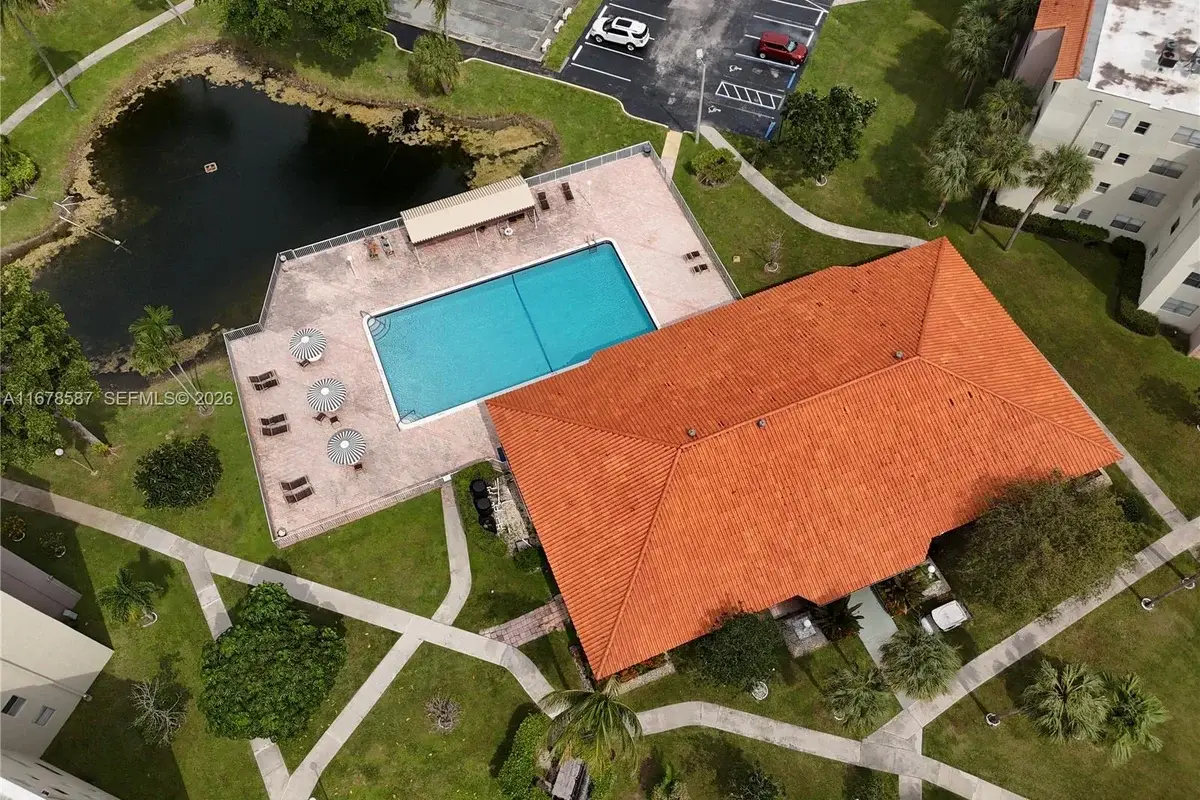 1820 SW 81st Ave #3308, North Lauderdale: photo 1 of 46