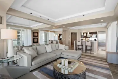 551 N Fort Lauderdale Beach Blvd #H1705, Fort Lauderdale: photo 1 of 38
