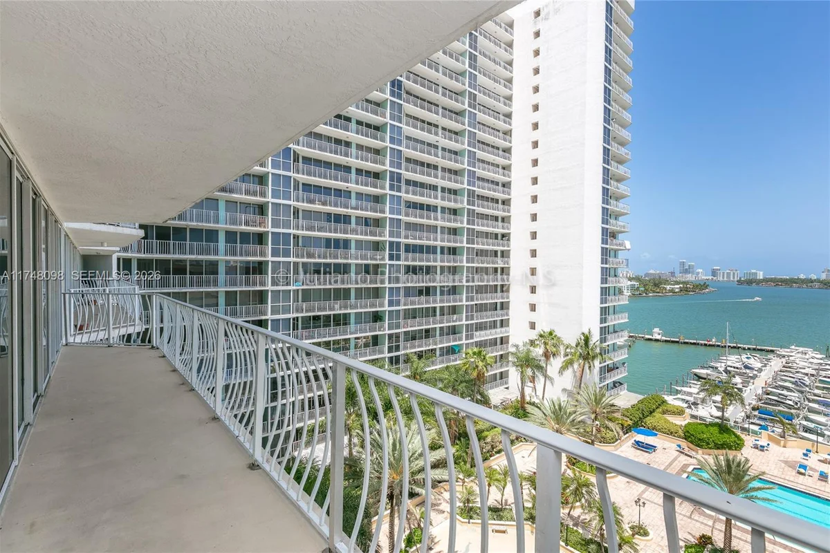 7601 E Treasure Dr #1108, North Bay Village: photo 1 of 27