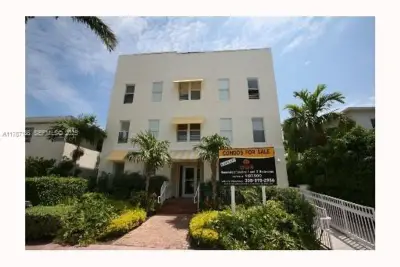 1521 Lenox Ave #101, Miami Beach: photo 1 of 14