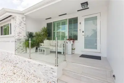 7549 Adventure Ave, North Bay Village: photo 1 of 88
