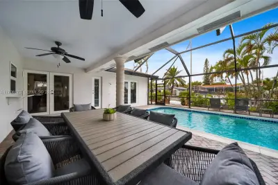 2031 SW 22nd Ave, Fort Lauderdale: photo 1 of 29