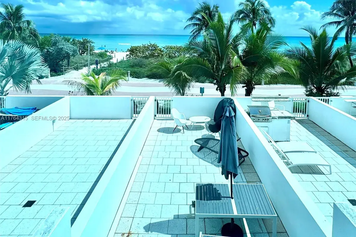 5445 Collins Ave #TH-11, Miami Beach: photo 1 of 24