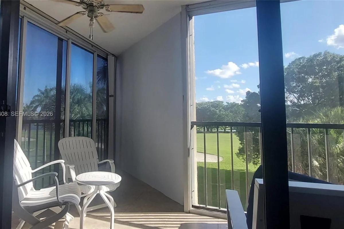 16300 Golf Club Rd #317, Weston: photo 1 of 40