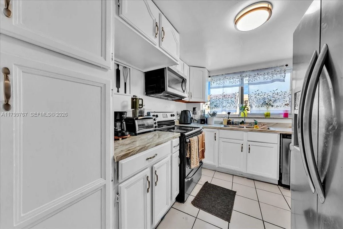 2451 NW 41st Ave #304, Lauderhill: photo 1 of 29