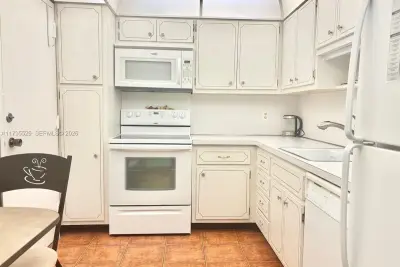 1965 S Ocean Dr #11N, Hallandale Beach: photo 1 of 17