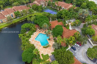 4816 N State Rd 7 #11108, Coconut Creek: photo 1 of 10