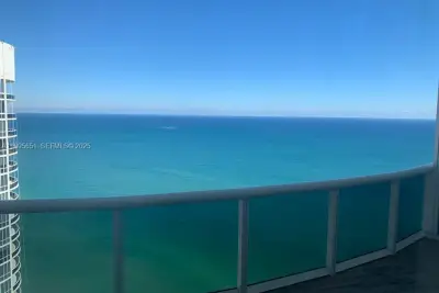 15811 Collins Ave #4203, Sunny Isles Beach: photo 1 of 19