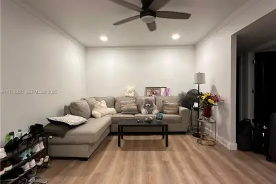 5100 SW 41st St #328, Pembroke Park: photo 1 of 14