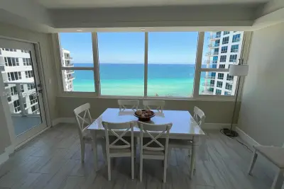 3505 S Ocean Dr #1421, Hollywood: photo 1 of 20