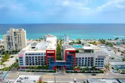 777 N Ocean Dr #S216, Hollywood: photo 1 of 28