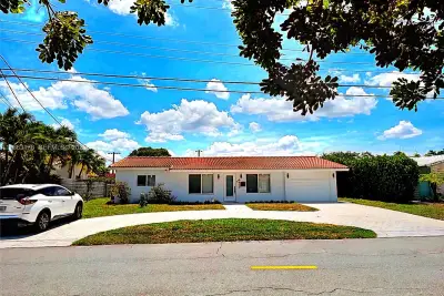1430 NE 53rd Ct, Fort Lauderdale: photo 1 of 37