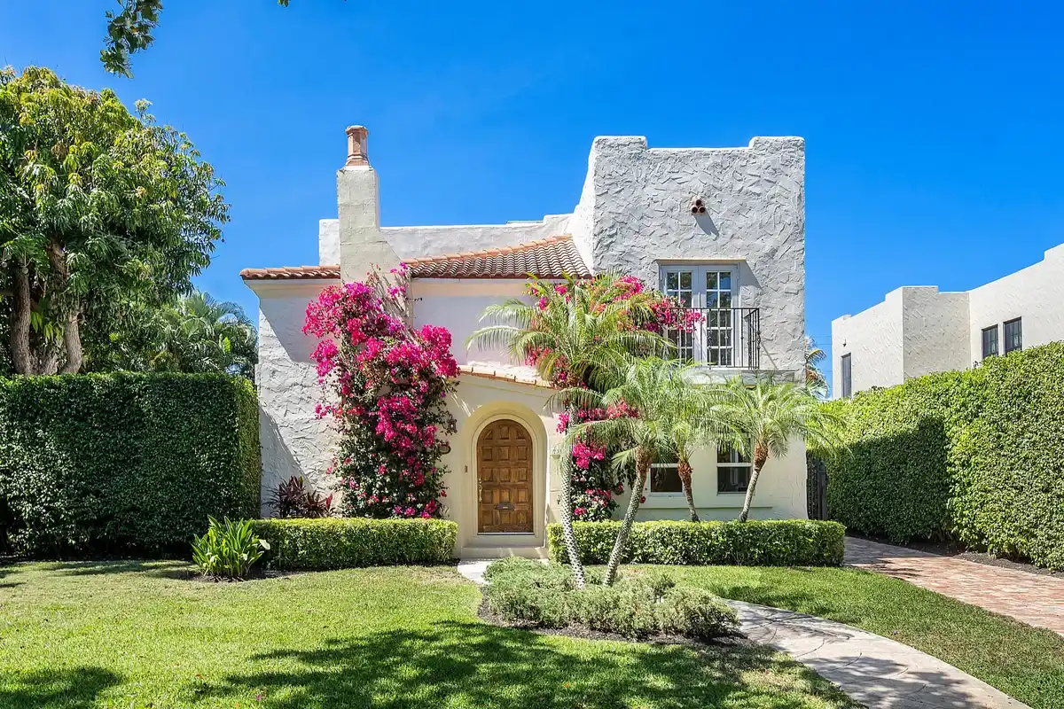 House in West Palm Beach: photo 1 of 25
