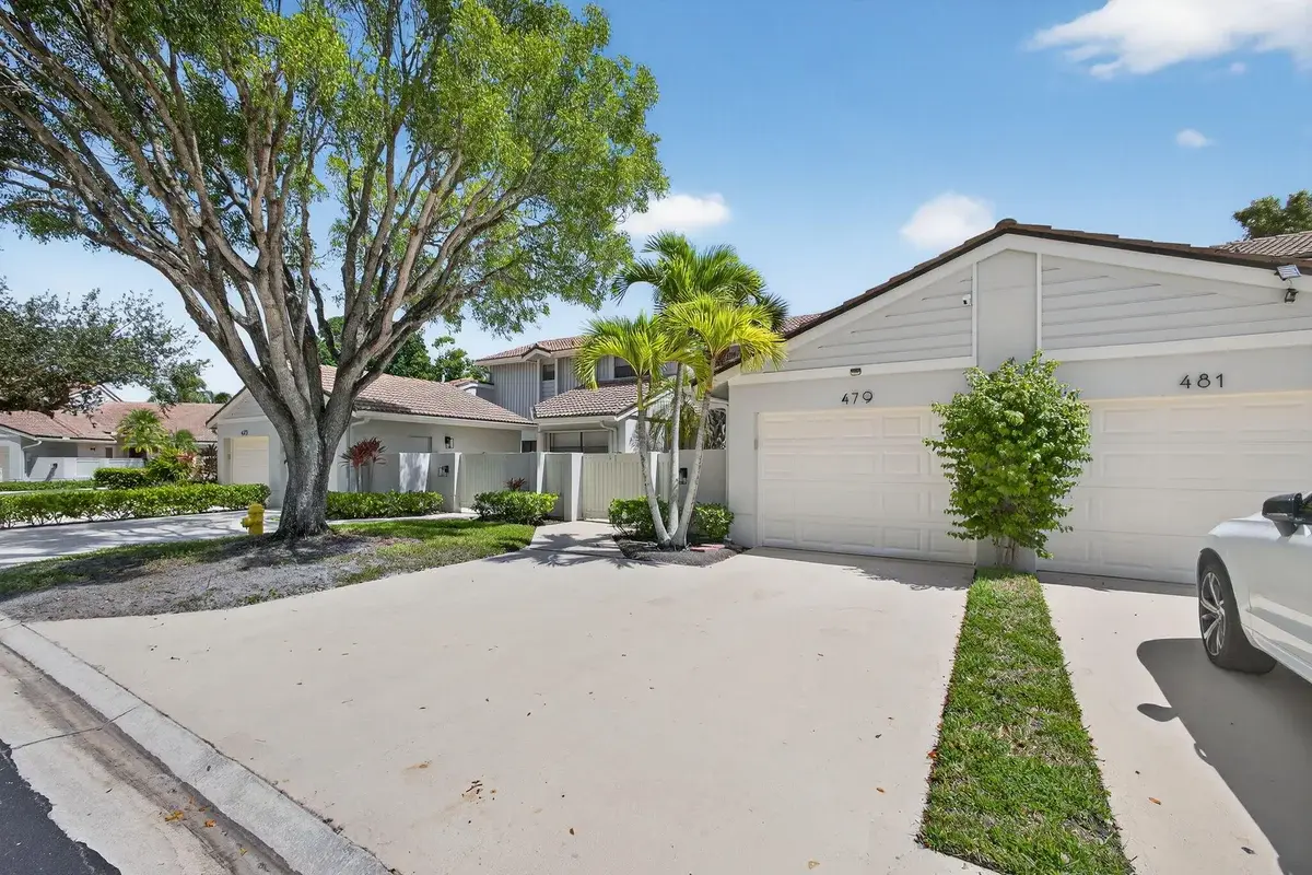 479 Prestwick Cir, Palm Beach Gardens: photo 1 of 90