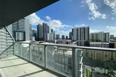 1010 SW 2 Ave #1110, Miami: photo 1 of 18