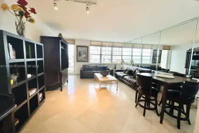 100 Lincoln Rd #1034, Miami Beach: photo 1 of 22
