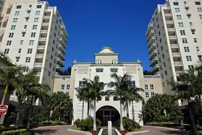 350 N Federal Hwy #702S, Boynton Beach: photo 1 of 19