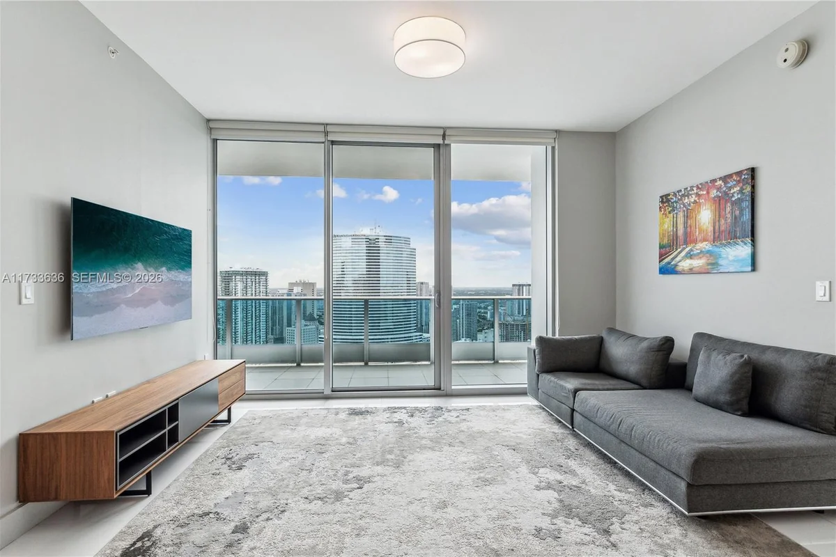 200 Biscayne Boulevard Way #4912, Miami: photo 1 of 27