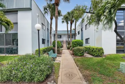 15072 Ashland Pl #136, Delray Beach: photo 1 of 71