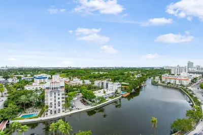 2401 Collins Ave #1808, Miami Beach: photo 1 of 62