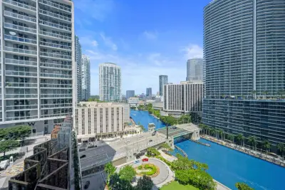 475 Brickell Ave #1815, Miami: photo 1 of 20
