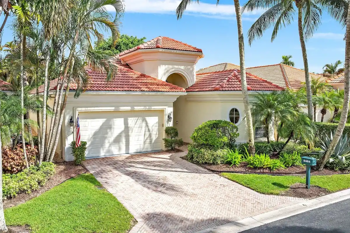 8464 Legend Club Dr, West Palm Beach: photo 1 of 68