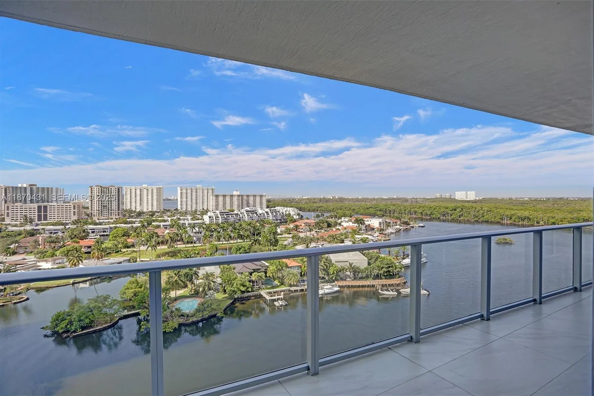 330 Sunny Isles Blvd #5-1204, Sunny Isles Beach: photo 1 of 40