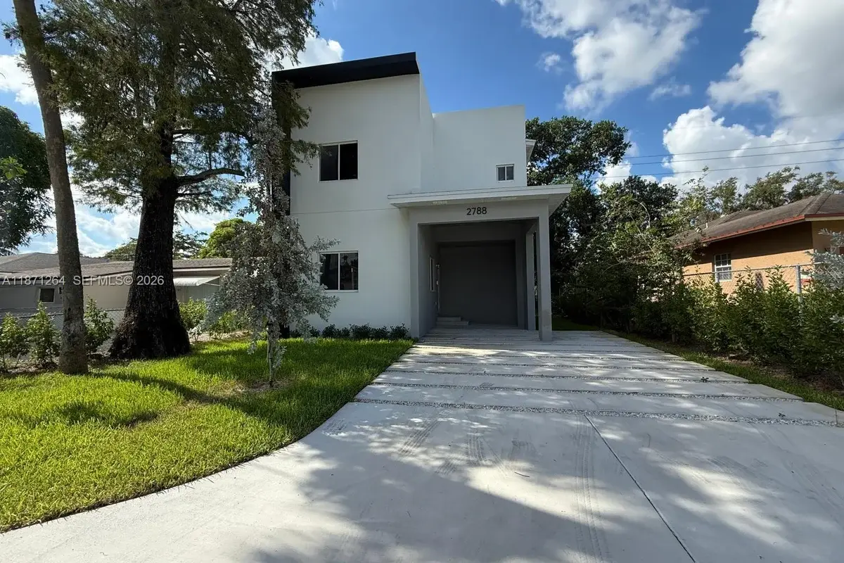 2788 NW 9th Pl, Fort Lauderdale: photo 1 of 14