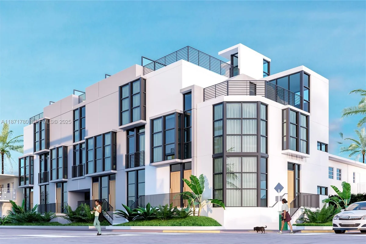 330 76th St #5, Miami Beach: photo 1 of 8
