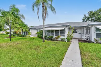 1097 Circle Ter W #C, Delray Beach: photo 1 of 36