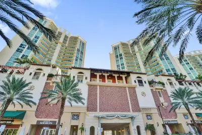 150 Sunny Isles Blvd #1-1606, Sunny Isles Beach: photo 1 of 66