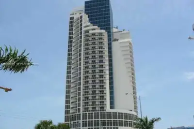 18001 Collins Ave #1801, Sunny Isles Beach: photo 1 of 8