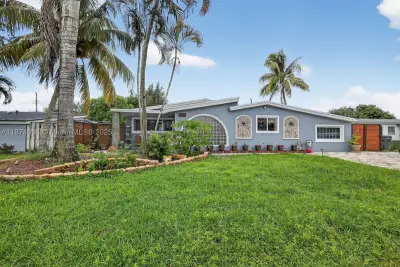 7120 Wilson St, Hollywood: photo 1 of 49