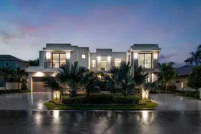 175 W Alexander Palm Rd, Boca Raton: photo 1 of 92