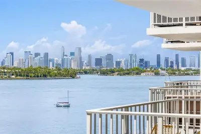 1228 West Ave #312, Miami Beach: photo 1 of 31