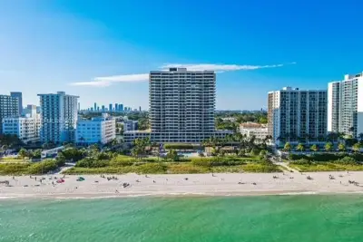 2555 Collins Ave #2200, Miami Beach: photo 1 of 36