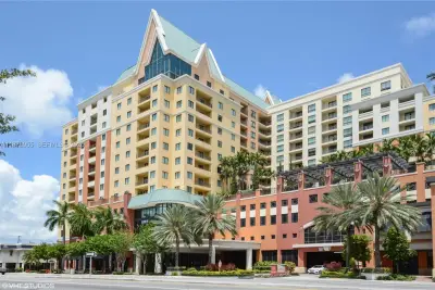 110 N Federal Hwy #705, Fort Lauderdale: photo 1 of 18
