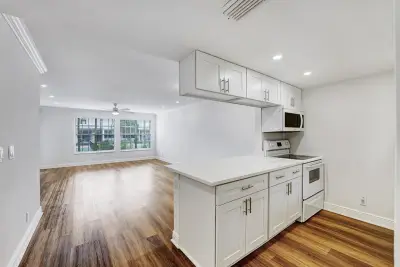 6315 La Costa Dr #A, Boca Raton: photo 1 of 38