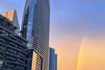 300 Biscayne Blvd Way #505C, Miami: photo 1 of 58