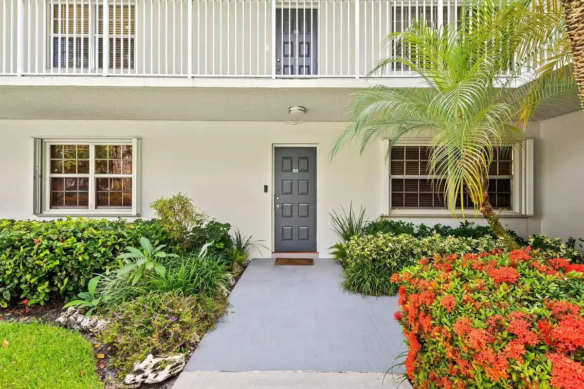 4221 W Palm Aire Dr #102, Pompano Beach: photo 1 of 45