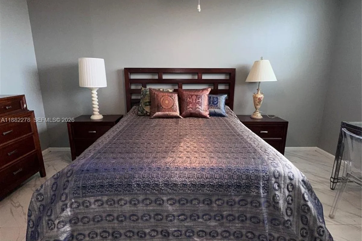 2800 Somerset Dr #403J, Lauderdale Lakes: photo 1 of 9