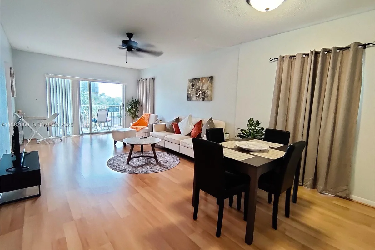 4117 Bougainvilla Dr #315, Lauderdale-by-the-Sea: photo 1 of 33