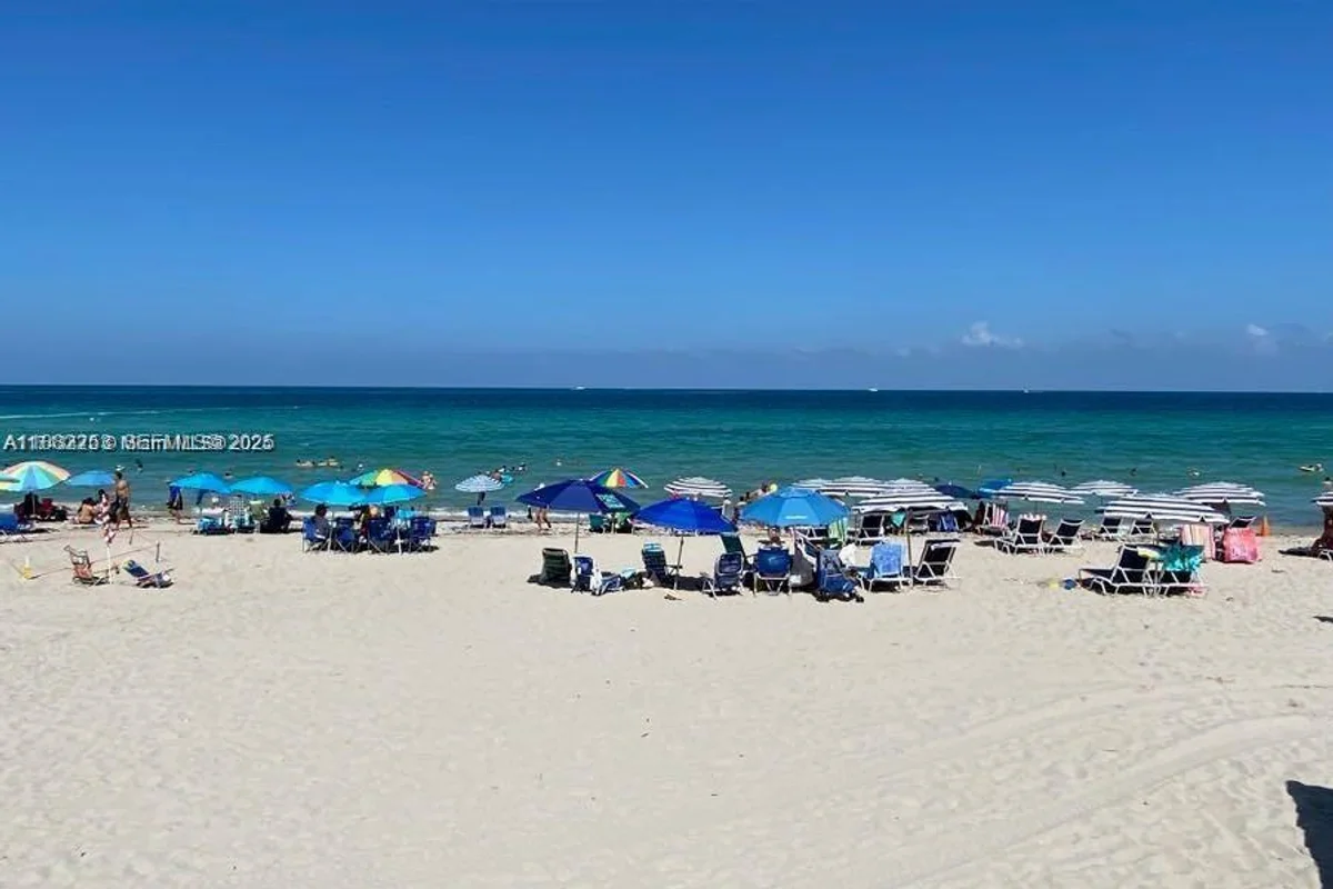 3725 S Ocean Dr #419, Hollywood: photo 1 of 16