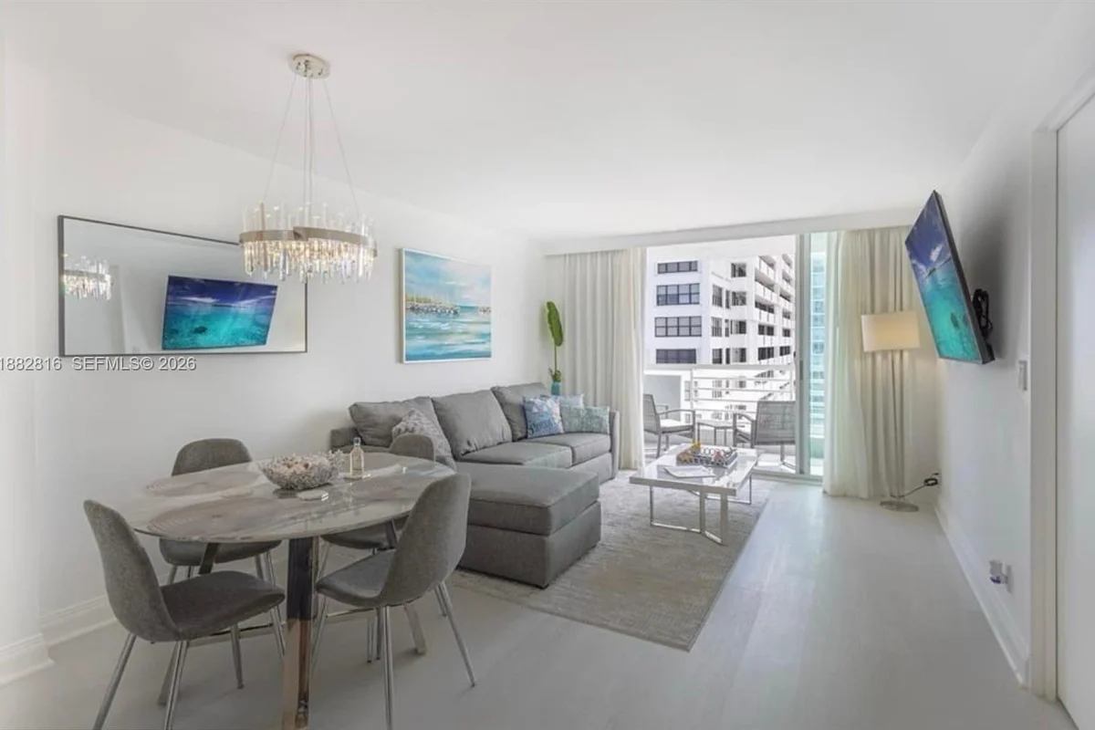 2670 E Sunrise Blvd #1103, Fort Lauderdale: photo 1 of 15