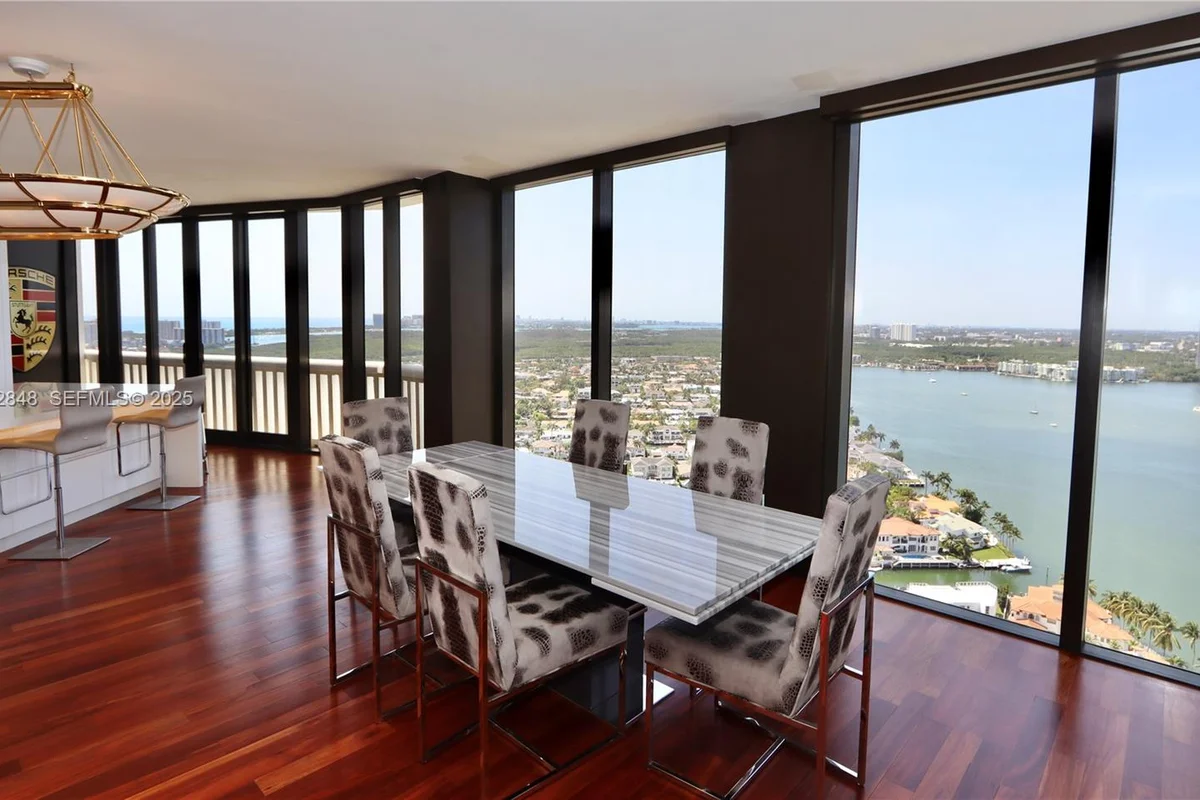 1000 Island Blvd #PH2, Aventura: photo 1 of 40